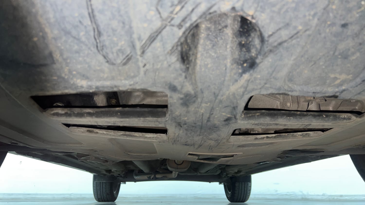 Used 2018 Hyundai Creta SX Plus 1.6 AT Petrol Petrol Automatic extra FRONT LEFT UNDERBODY VIEW