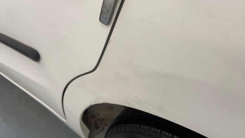 Used 2014 Maruti Suzuki Celerio LXi Petrol Manual dents MINOR DENT
