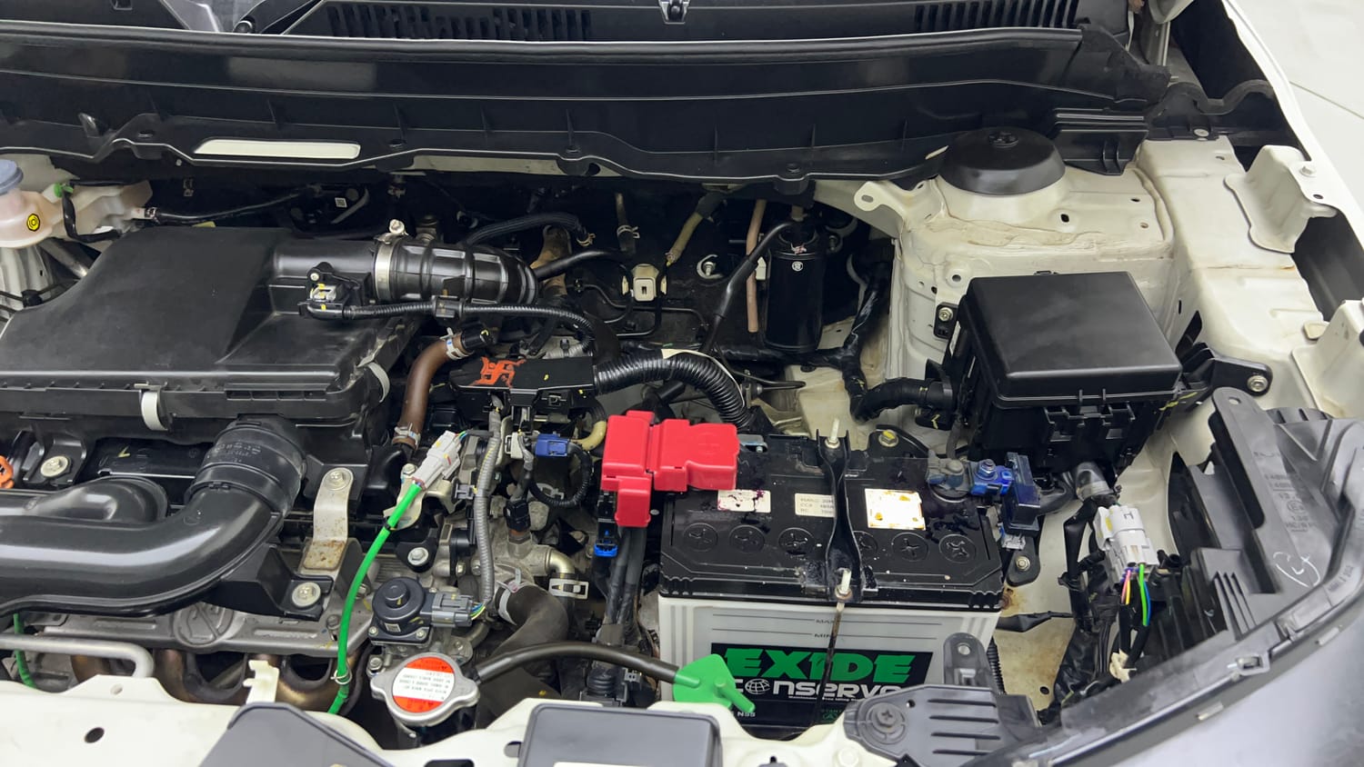 Used 2023 Maruti Suzuki Brezza VXi Petrol Manual engine ENGINE LEFT SIDE VIEW