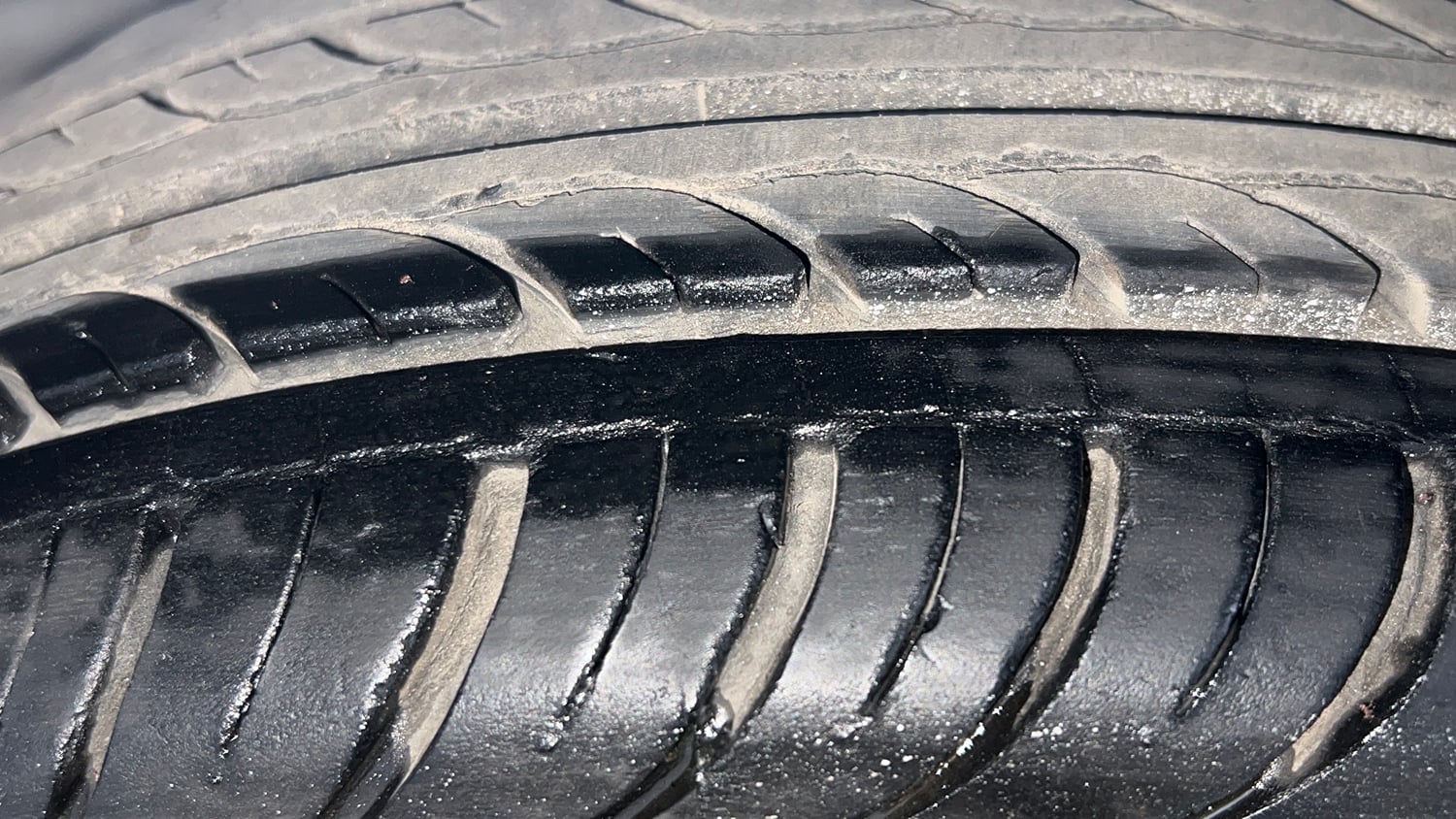 Used 2012 Maruti Suzuki Alto K10 VXi Petrol Manual tyres LEFT FRONT TYRE TREAD VIEW