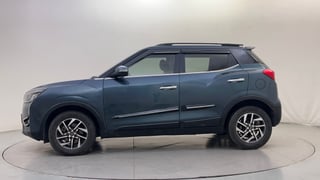 Used 2022 Mahindra XUV 300 W8 (O) 1.2 Petrol AMT Petrol Automatic exterior LEFT SIDE VIEW