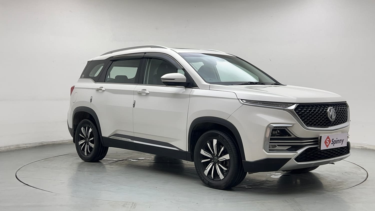 Used 2020 MG Motors Hector Sharp 1.5 DCT Petrol Petrol Automatic exterior RIGHT FRONT CORNER VIEW