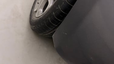 minor_scratch_0