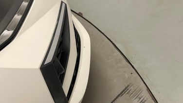 minor_scratch_0