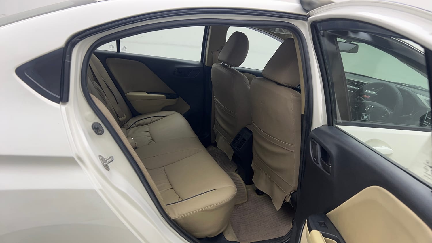 2015 Honda City SV CVT-18