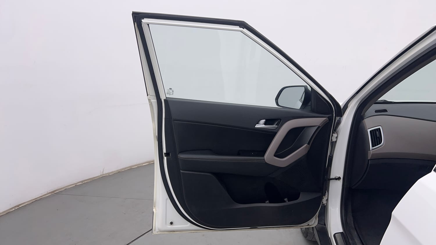 Used 2020 Hyundai Creta SX 1.6 (O) Petrol Petrol Manual interior LEFT FRONT DOOR OPEN VIEW