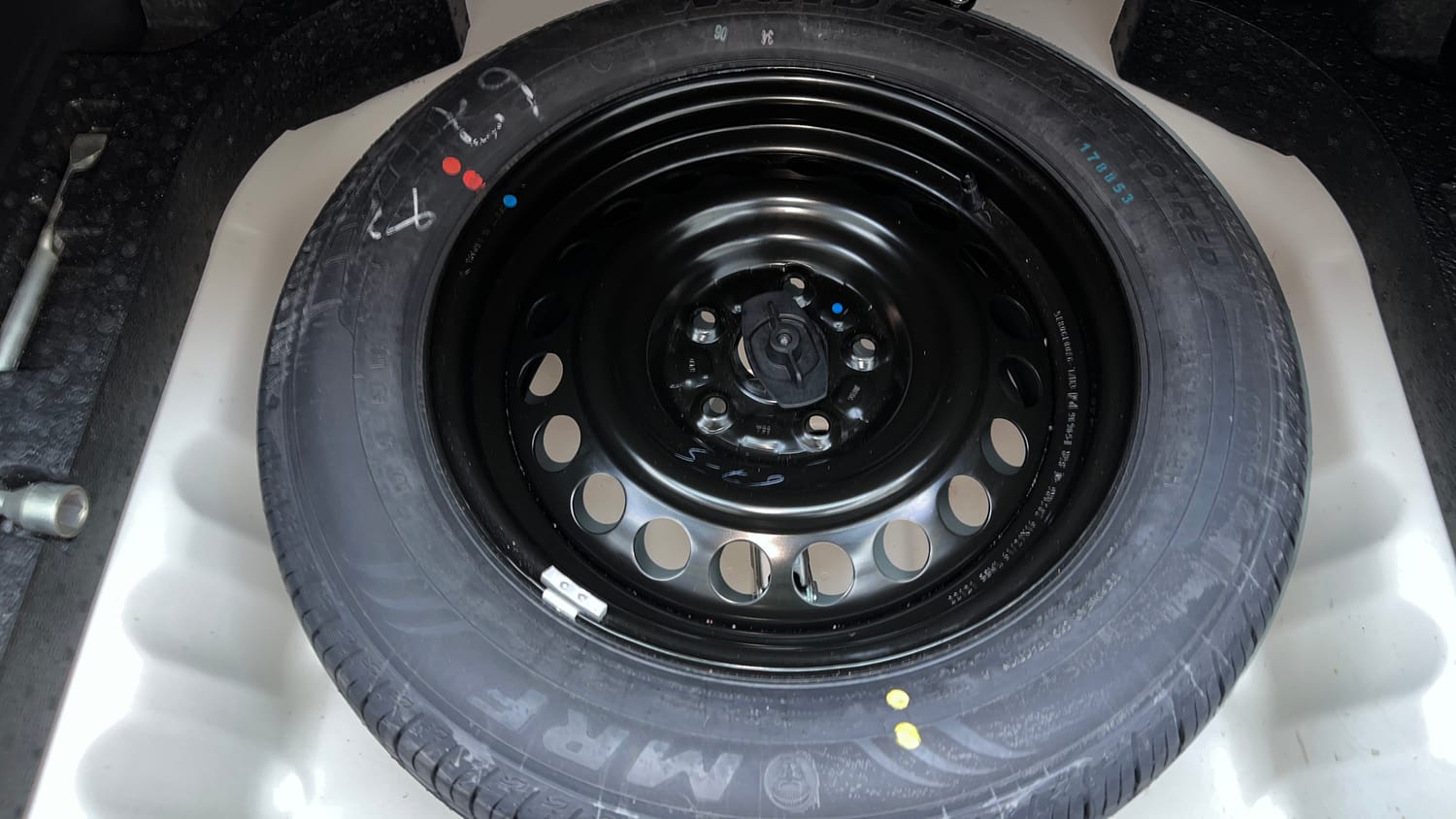 Used 2023 Maruti Suzuki Brezza VXi Petrol Manual tyres SPARE TYRE VIEW