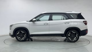 Used 2021 Hyundai Alcazar Signature (O) 6 STR 2.0 Petrol AT Petrol Automatic exterior LEFT SIDE VIEW