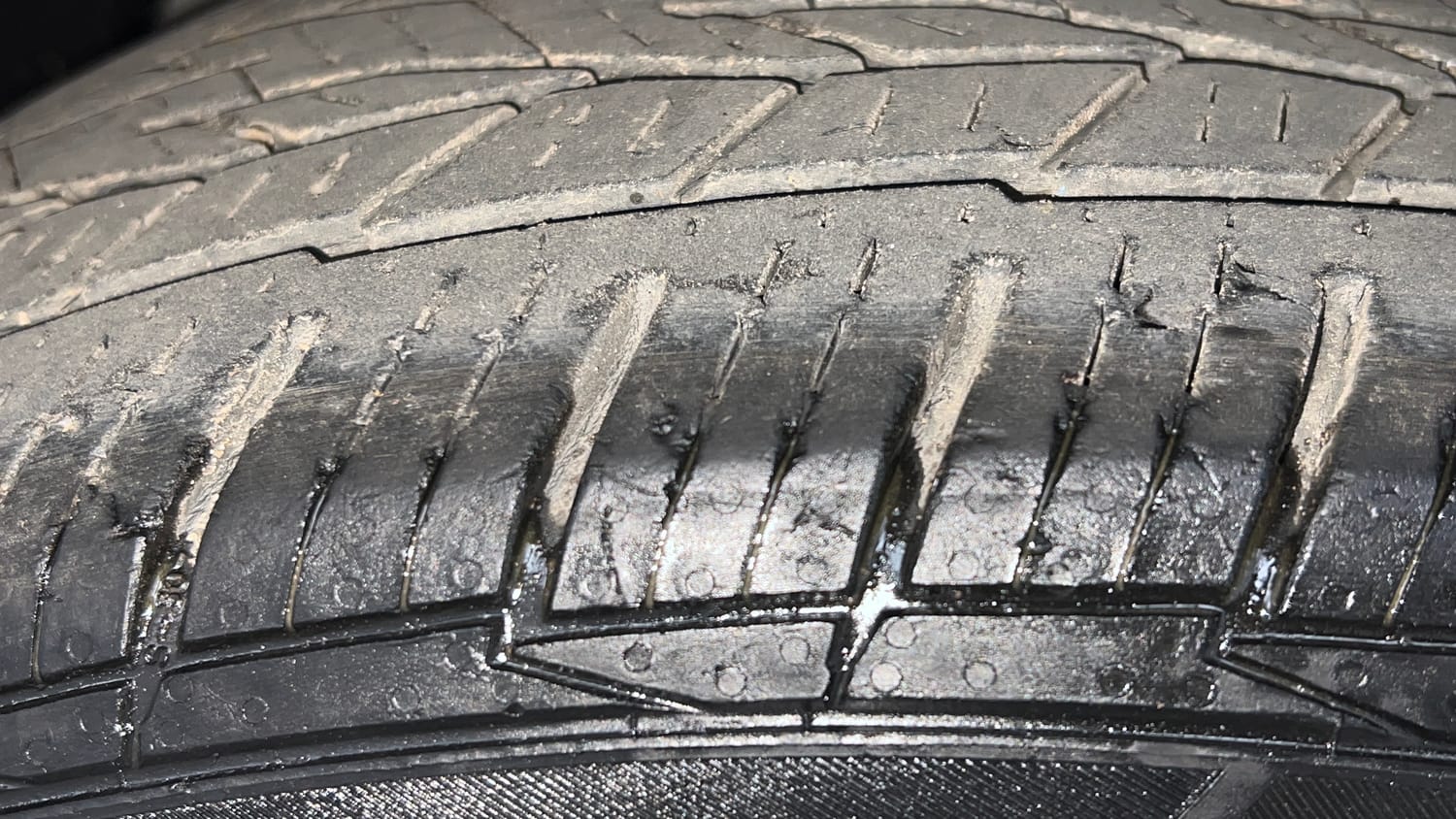 Used 2020 Hyundai Creta SX 1.6 (O) Petrol Petrol Manual tyres RIGHT REAR TYRE TREAD VIEW