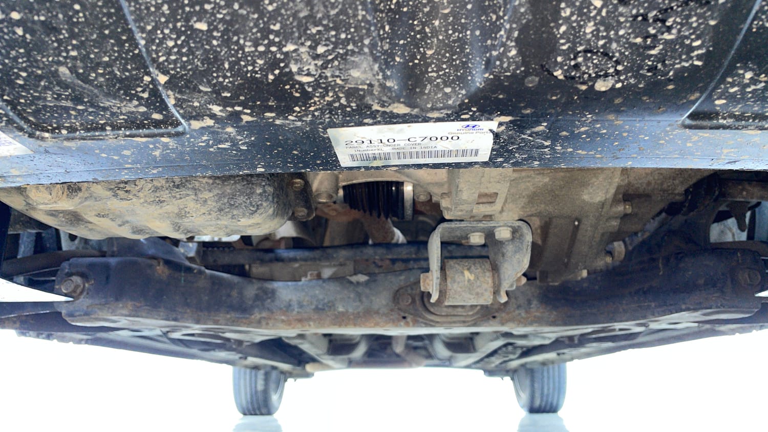 Used 2015 Hyundai Elite i20 Asta 1.2 Petrol Manual extra FRONT LEFT UNDERBODY VIEW