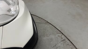 minor_scratch_0