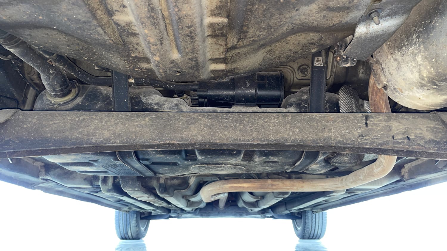Used 2015 Hyundai Elite i20 Asta 1.2 Petrol Manual extra REAR UNDERBODY VIEW (TAKEN FROM REAR)