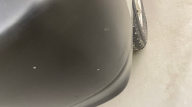 minor_scratch_0