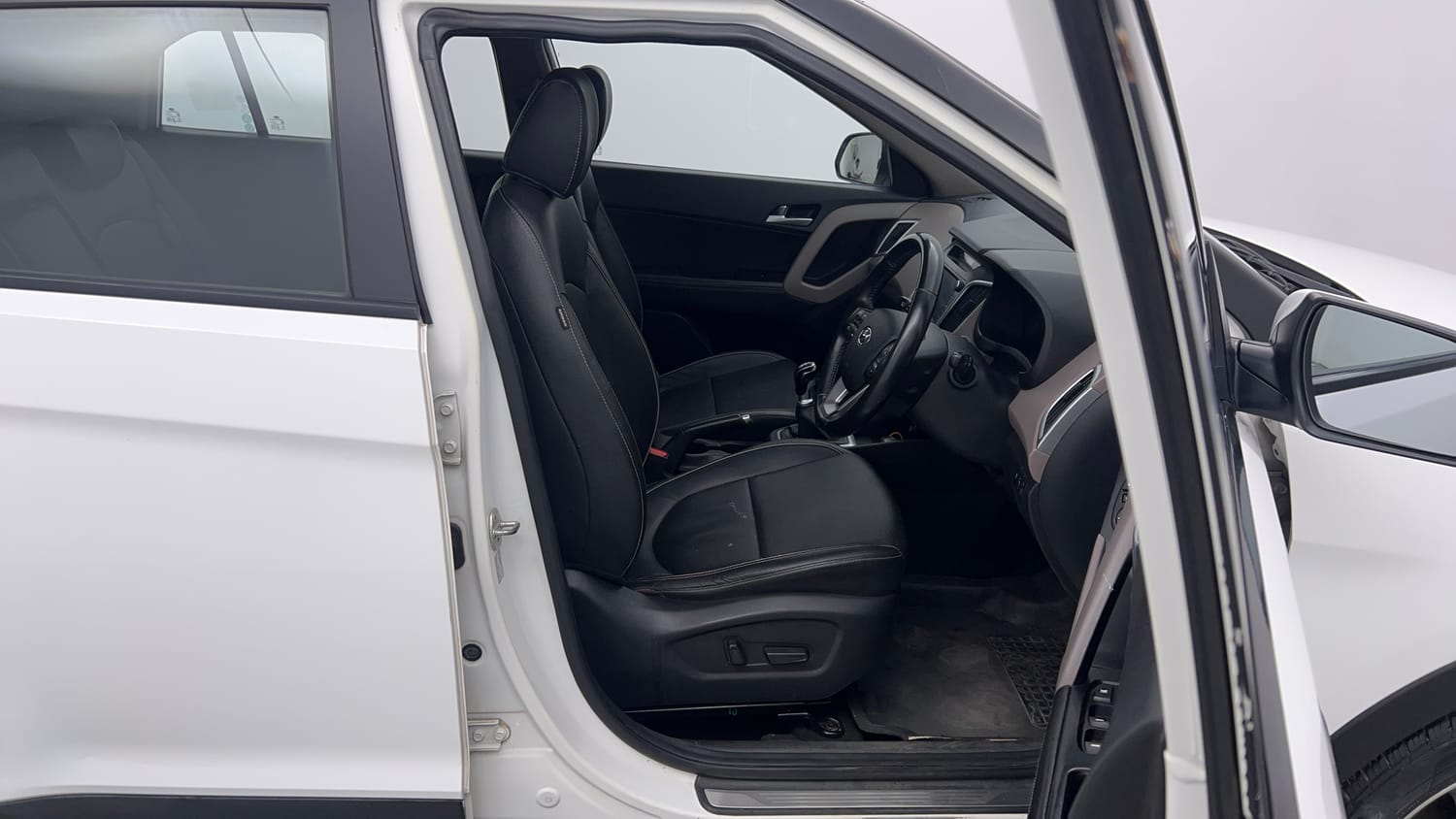 Used 2020 Hyundai Creta SX 1.6 (O) Petrol Petrol Manual interior RIGHT SIDE FRONT DOOR CABIN VIEW