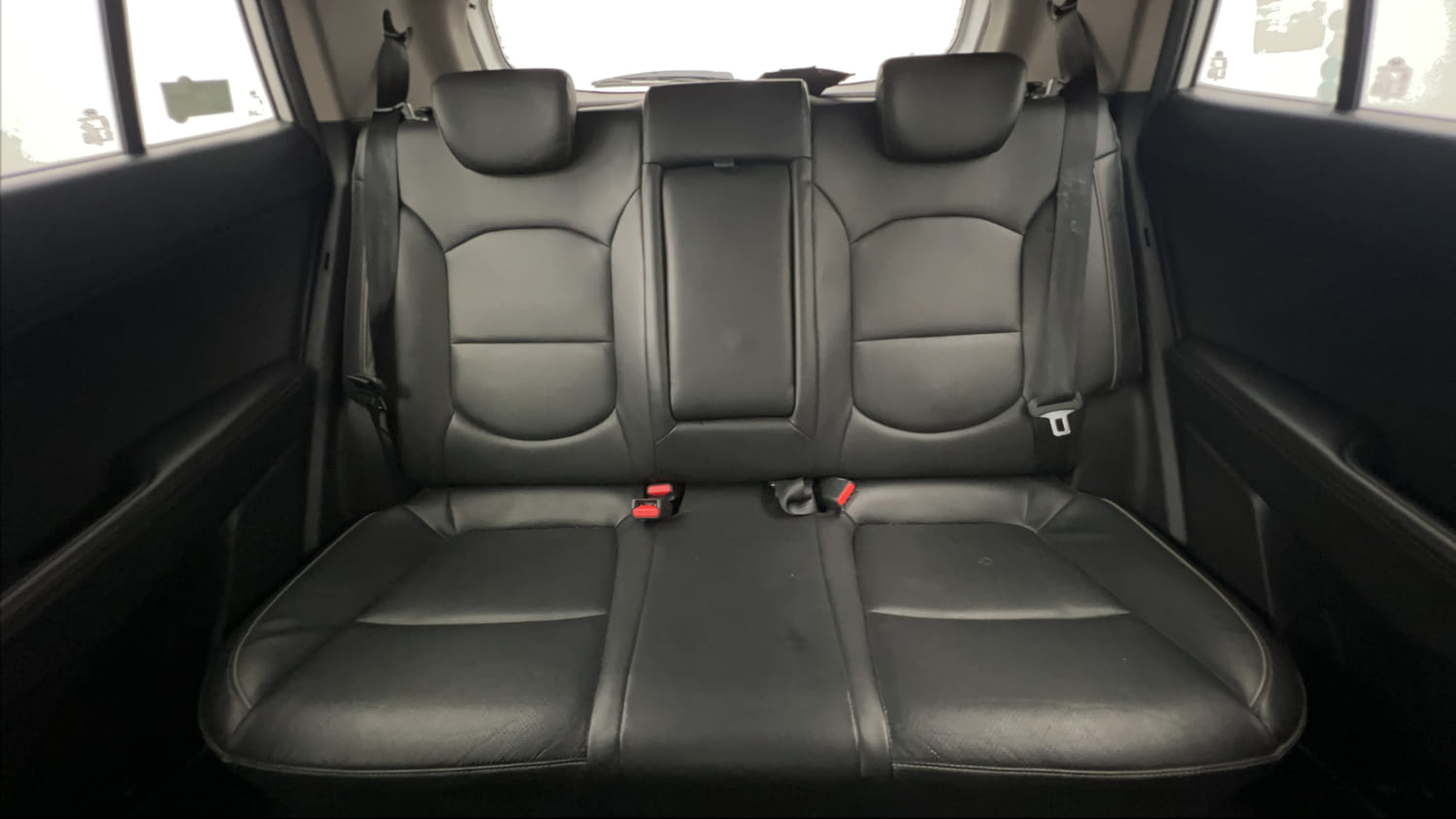 Used 2020 Hyundai Creta SX 1.6 (O) Petrol Petrol Manual interior REAR SEAT CONDITION VIEW
