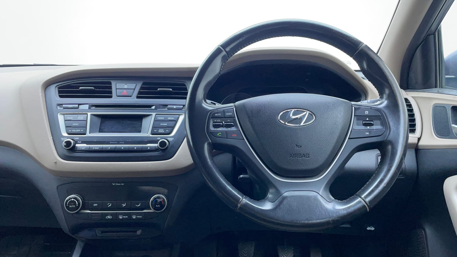 Used 2015 Hyundai Elite i20 Asta 1.2 Petrol Manual interior STEERING VIEW