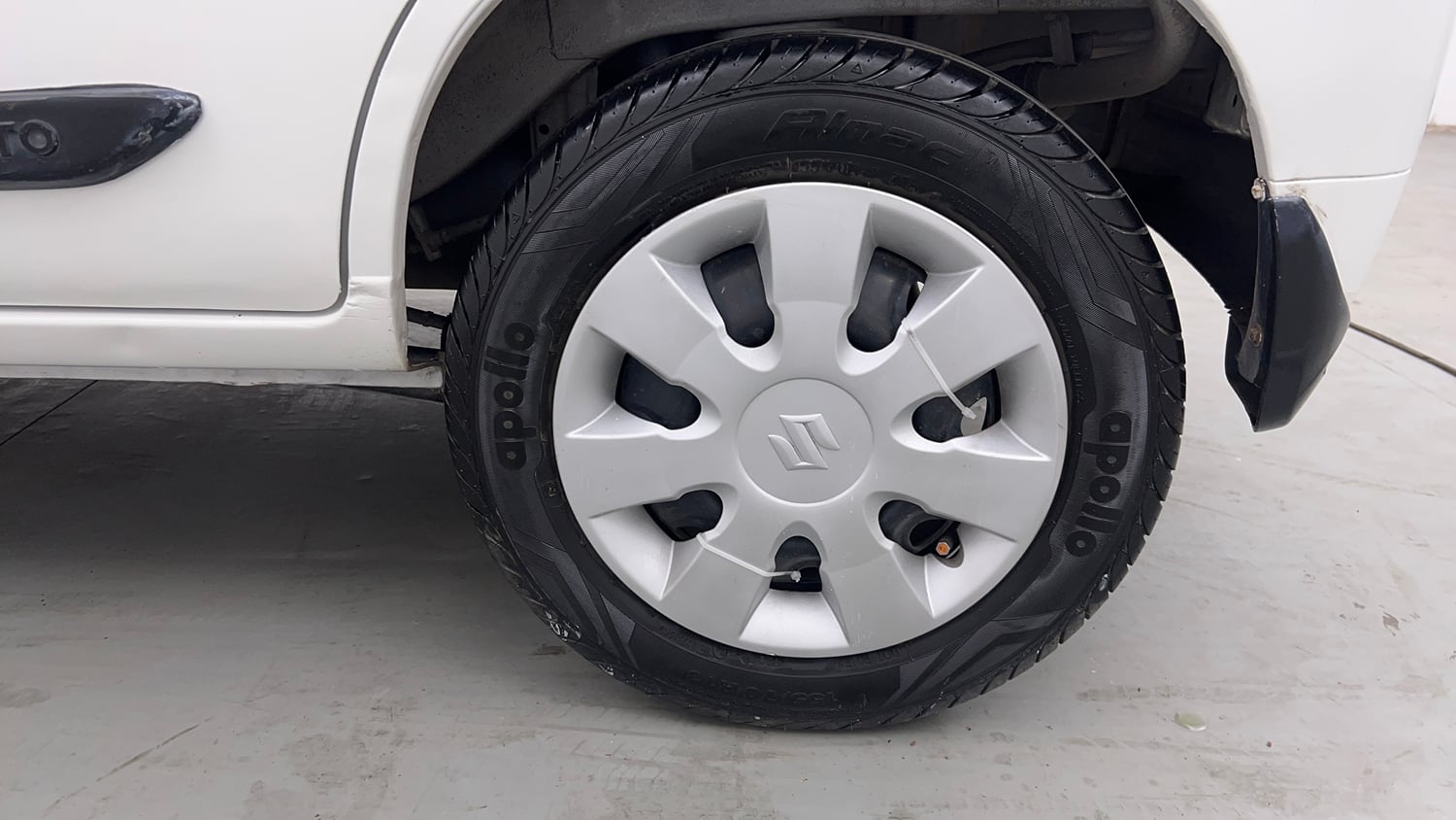 Used 2012 Maruti Suzuki Alto K10 VXi Petrol Manual tyres LEFT REAR TYRE RIM VIEW