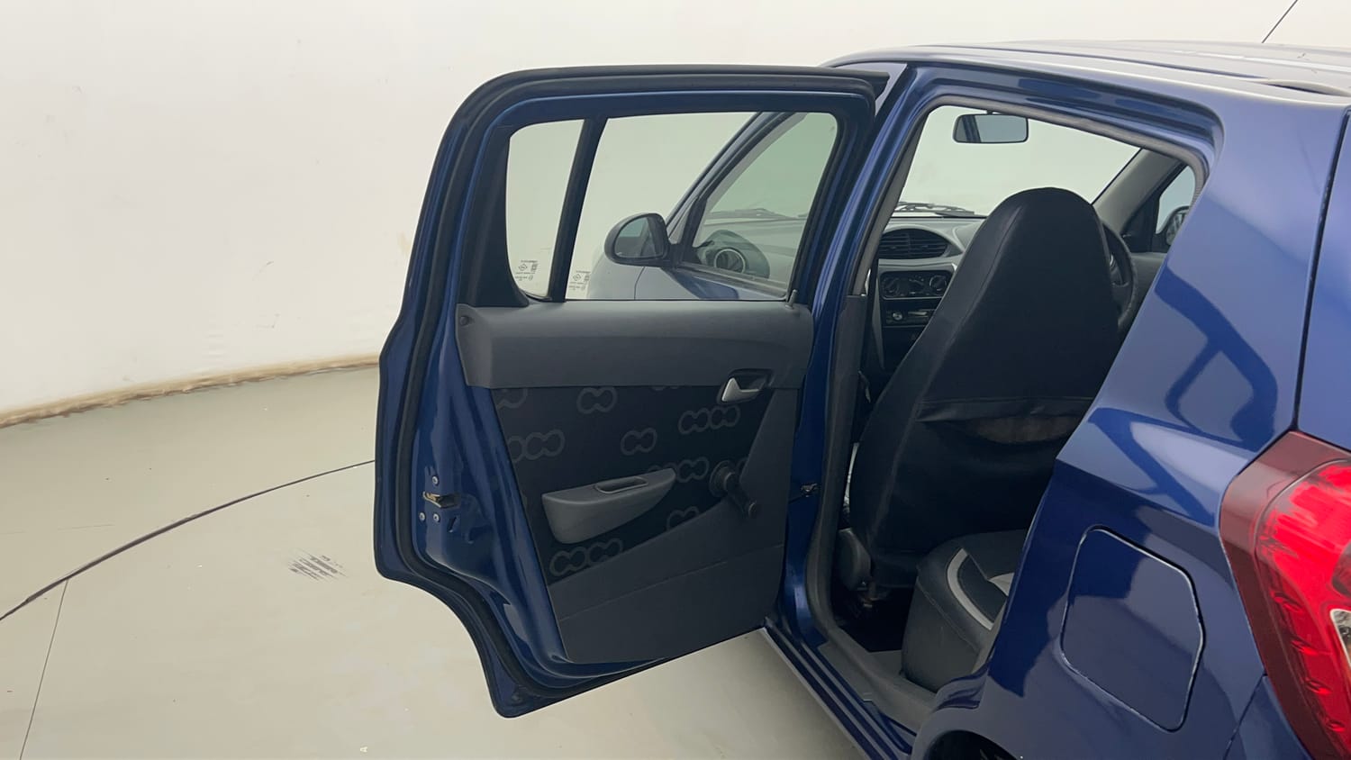 Used 2014 Maruti Suzuki Alto 800 Lxi Petrol Manual interior LEFT REAR DOOR OPEN VIEW