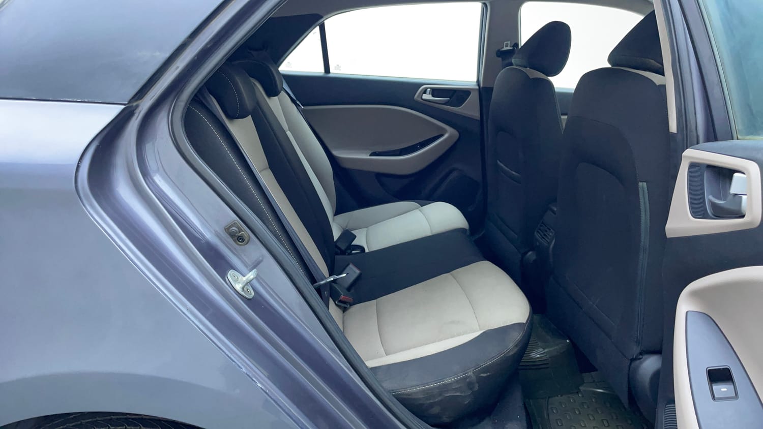 Used 2015 Hyundai Elite i20 Asta 1.2 Petrol Manual interior RIGHT SIDE REAR DOOR CABIN VIEW