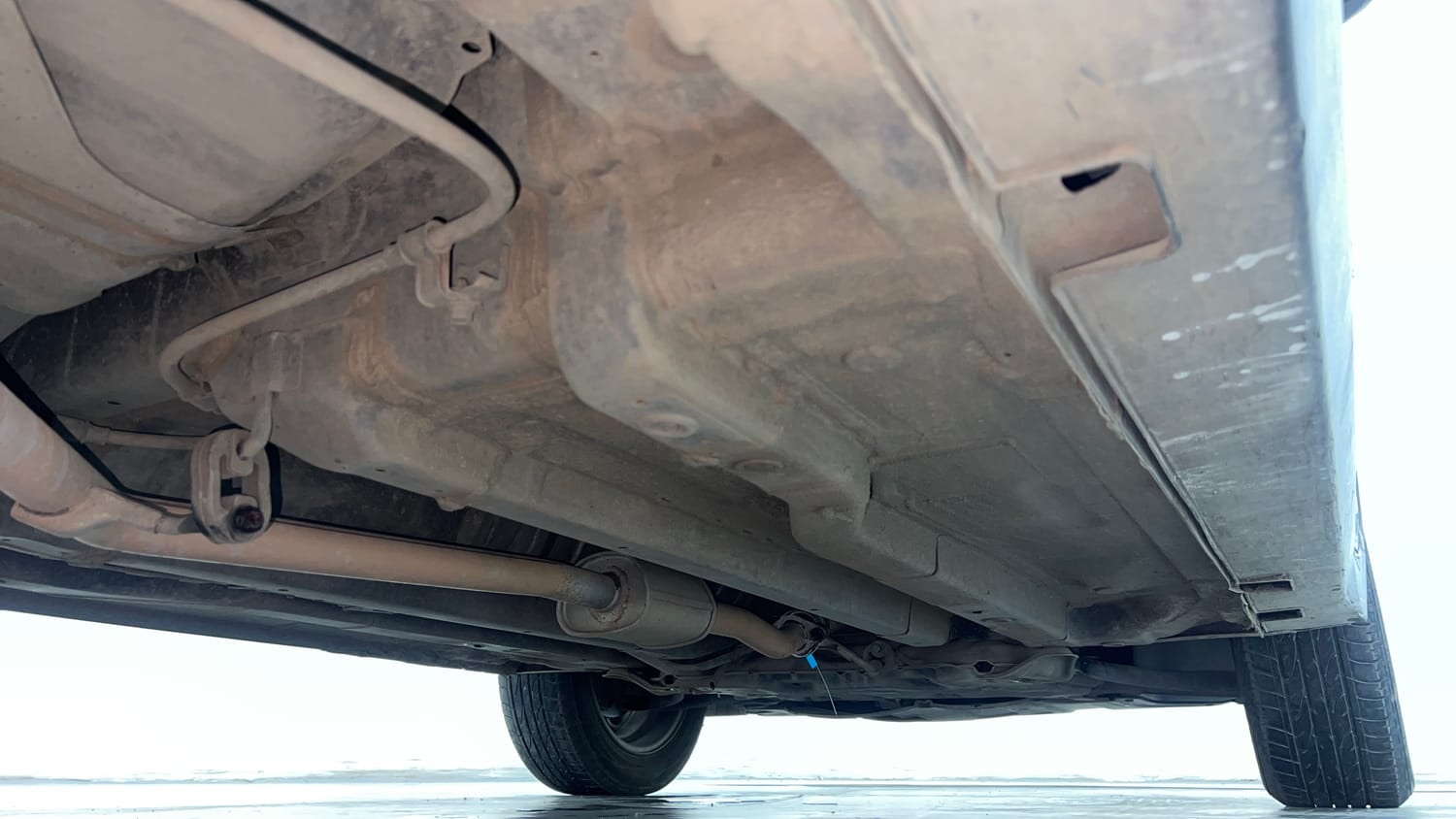 Used 2018 Hyundai Creta SX Plus 1.6 AT Petrol Petrol Automatic extra REAR RIGHT UNDERBODY VIEW