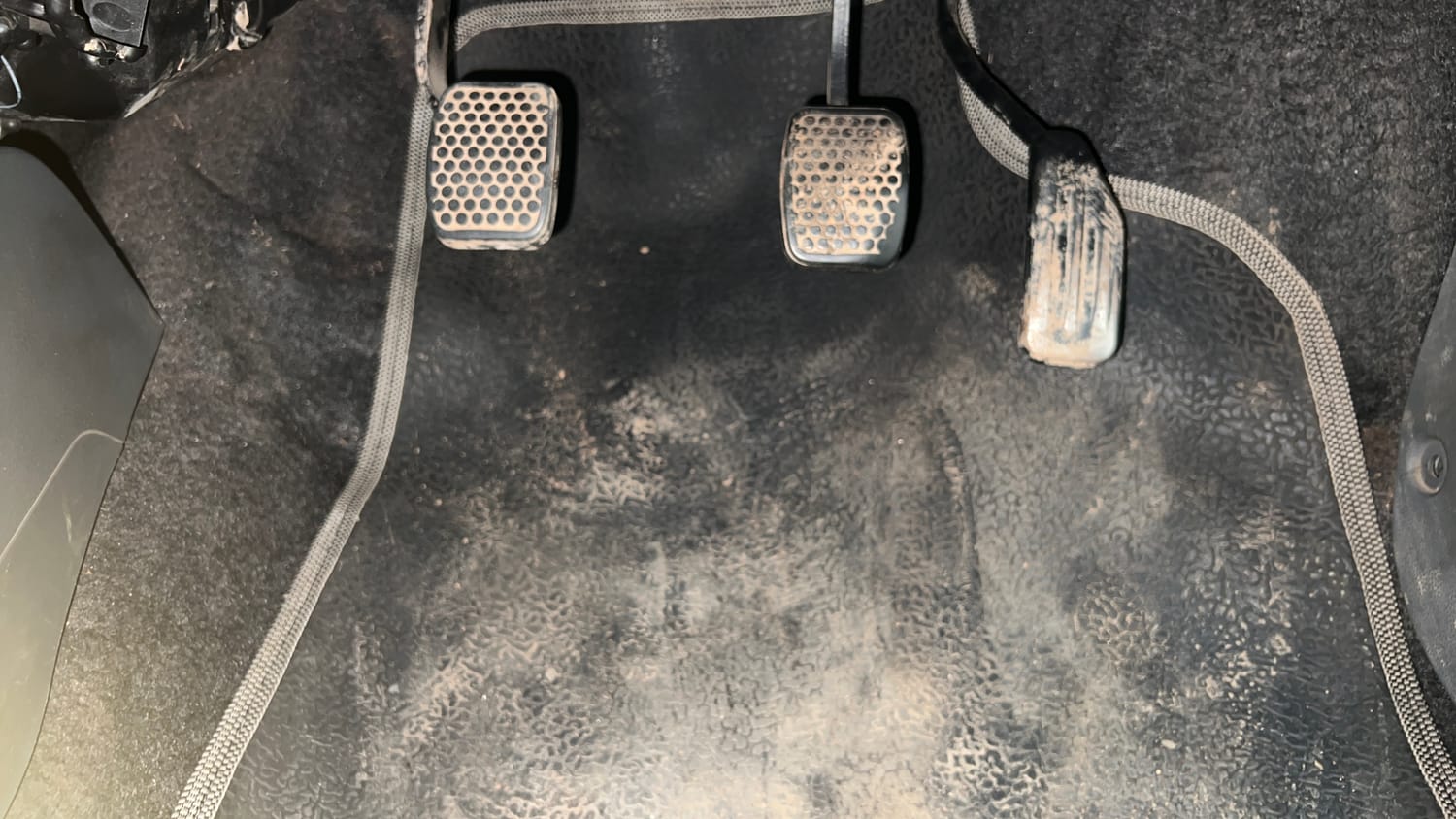Used 2014 Maruti Suzuki Alto 800 Lxi Petrol Manual interior PEDALS VIEW