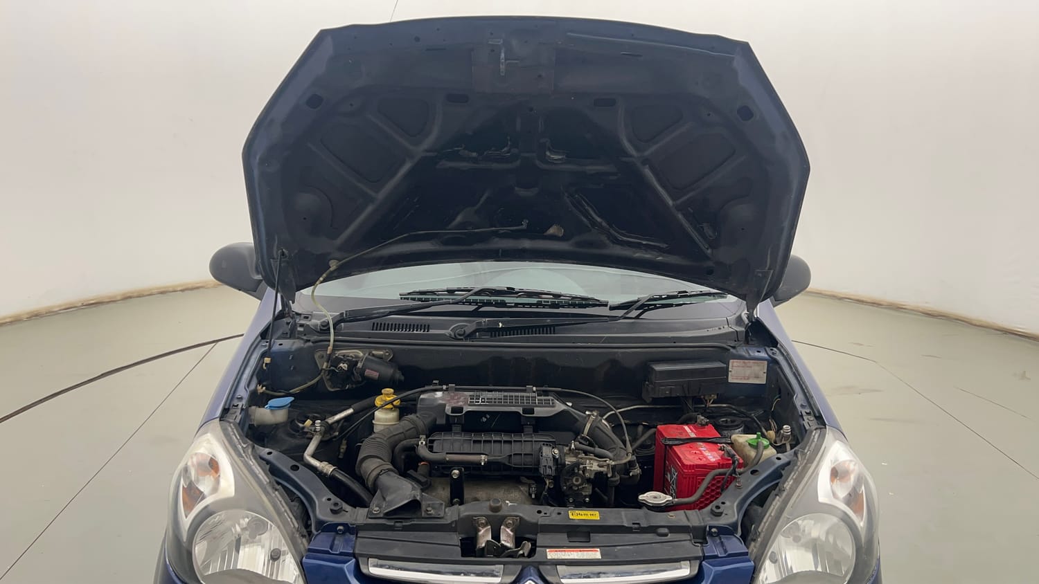 Used 2014 Maruti Suzuki Alto 800 Lxi Petrol Manual engine ENGINE & BONNET OPEN FRONT VIEW