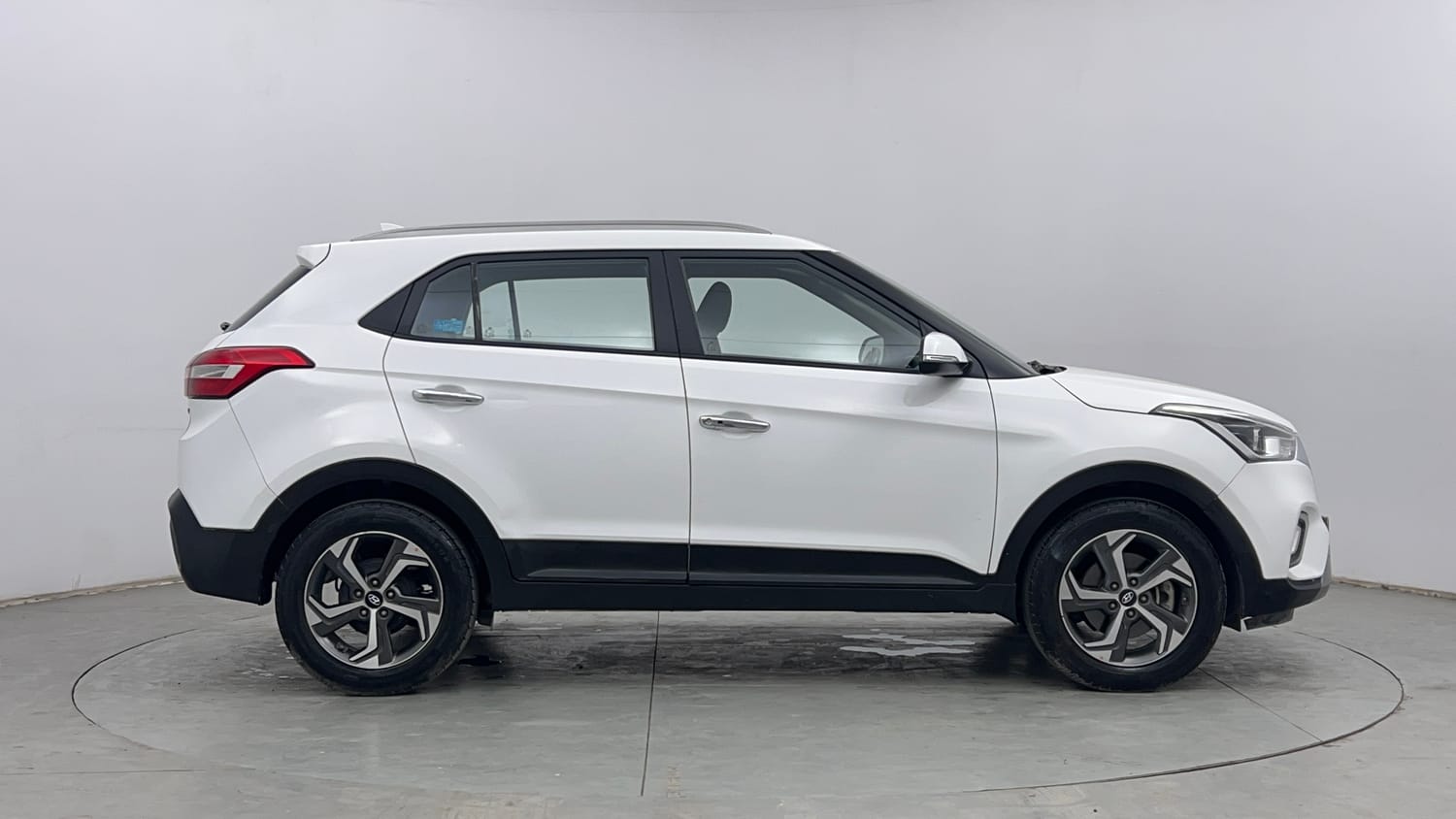 Used 2020 Hyundai Creta SX 1.6 (O) Petrol Petrol Manual exterior RIGHT SIDE VIEW