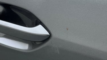 minor_scratch_0
