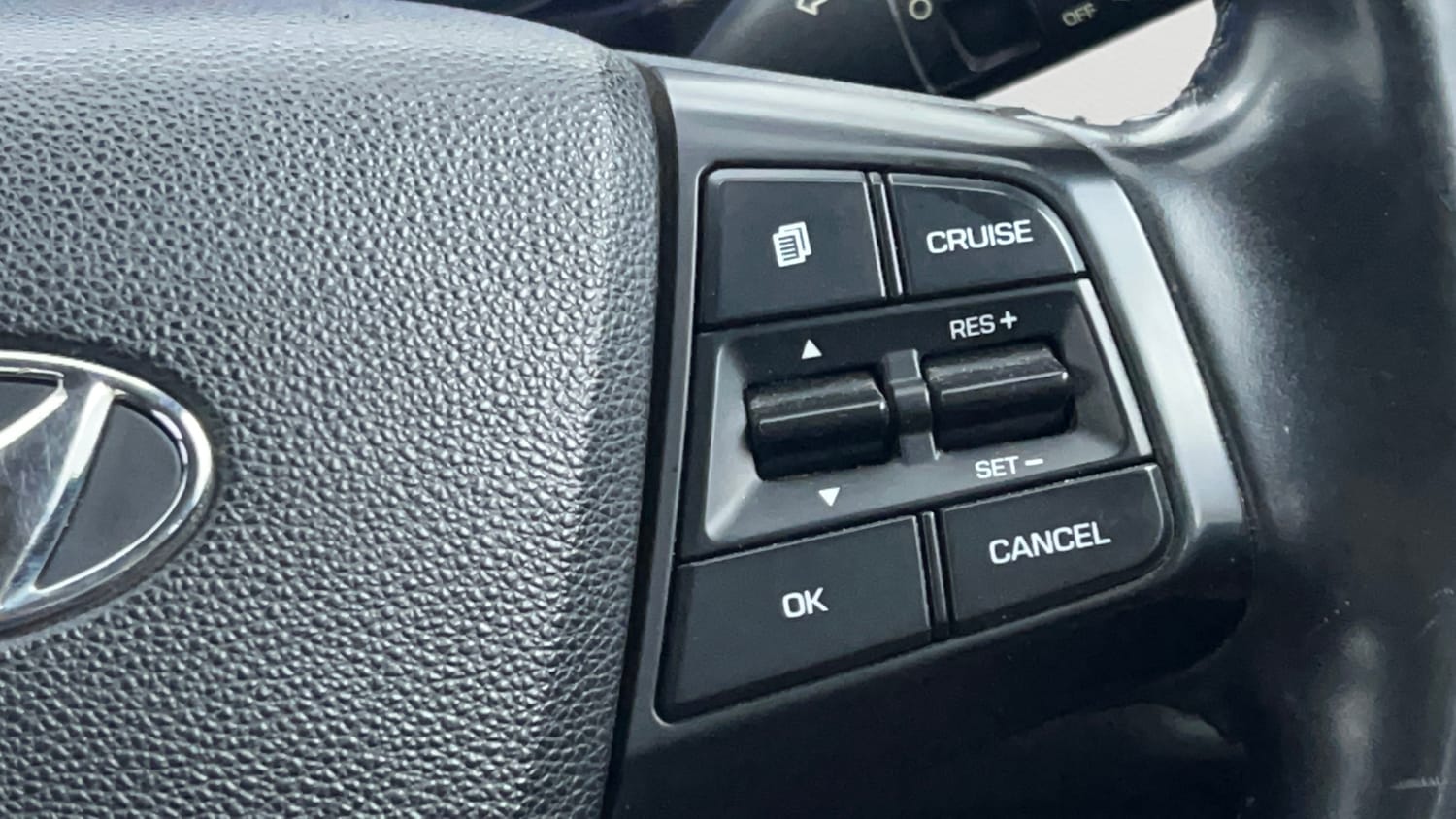 Used 2020 Hyundai Creta SX 1.6 (O) Petrol Petrol Manual top_features Cruise control