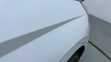 minor_scratch_0