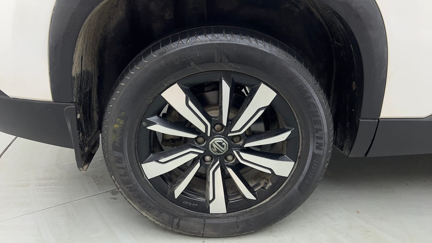 Used 2020 MG Motors Hector Sharp 1.5 DCT Petrol Petrol Automatic tyres RIGHT REAR TYRE RIM VIEW