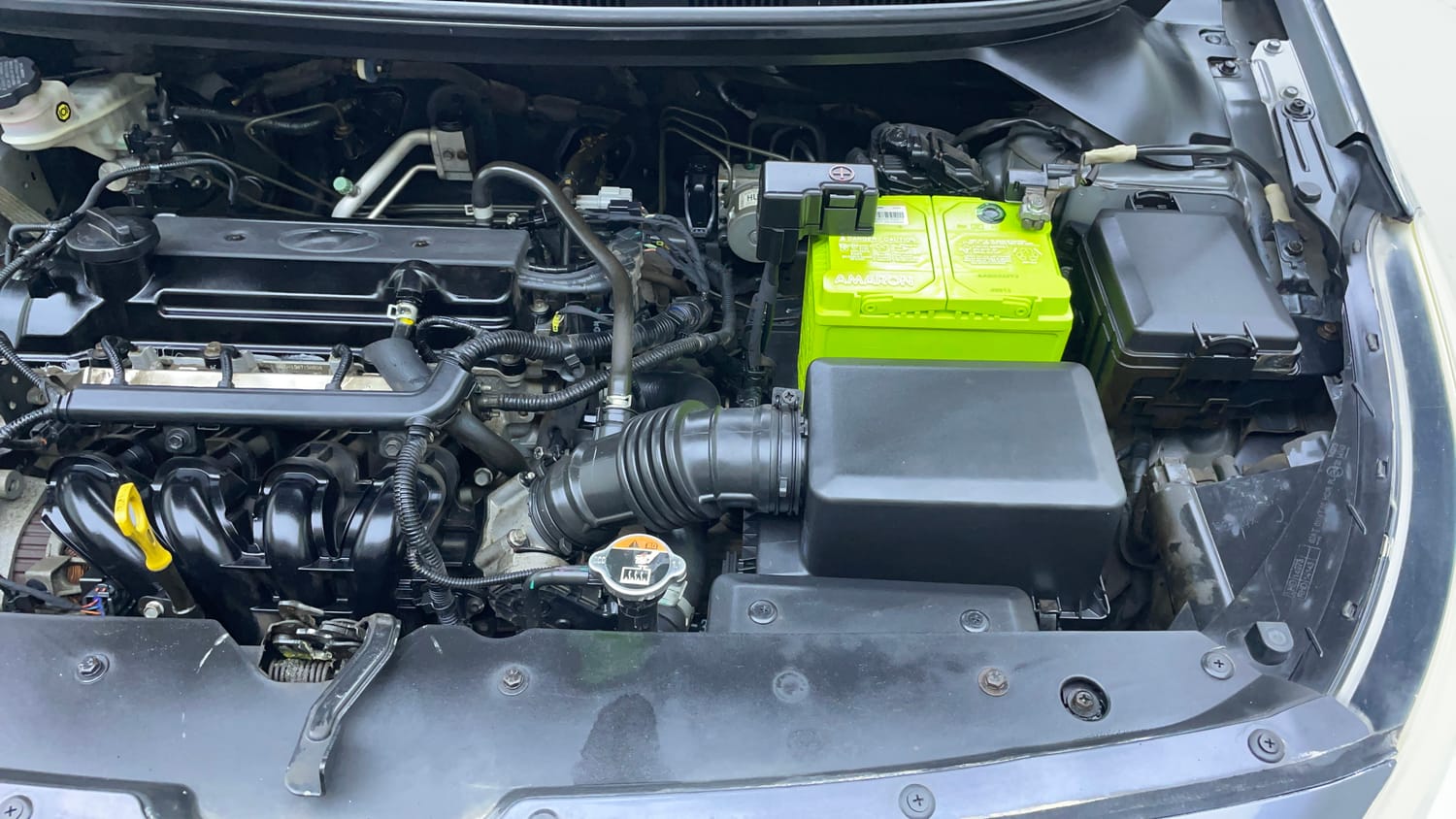 Used 2015 Hyundai Elite i20 Asta 1.2 Petrol Manual engine ENGINE LEFT SIDE VIEW
