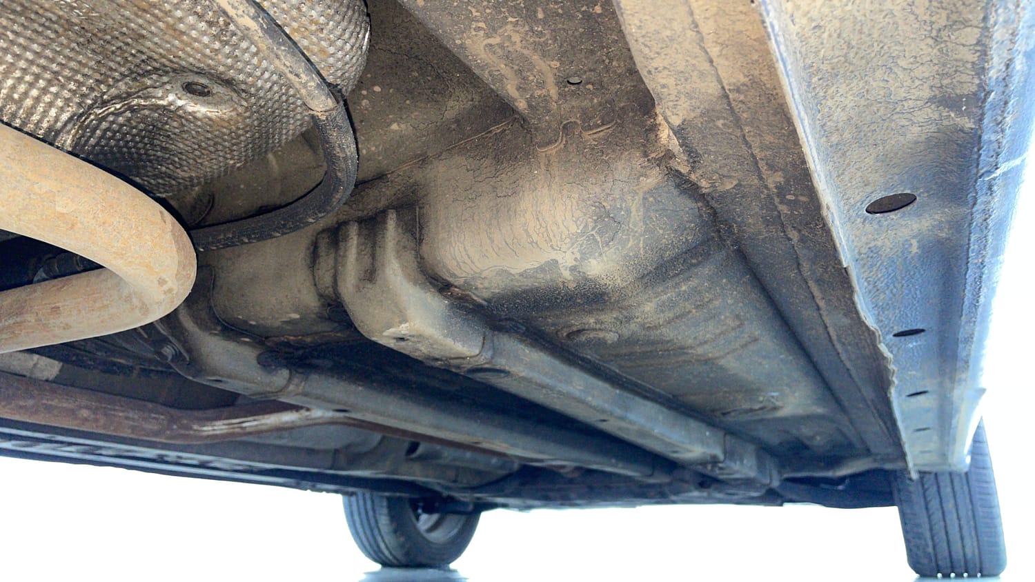 Used 2015 Hyundai Elite i20 Asta 1.2 Petrol Manual extra REAR RIGHT UNDERBODY VIEW