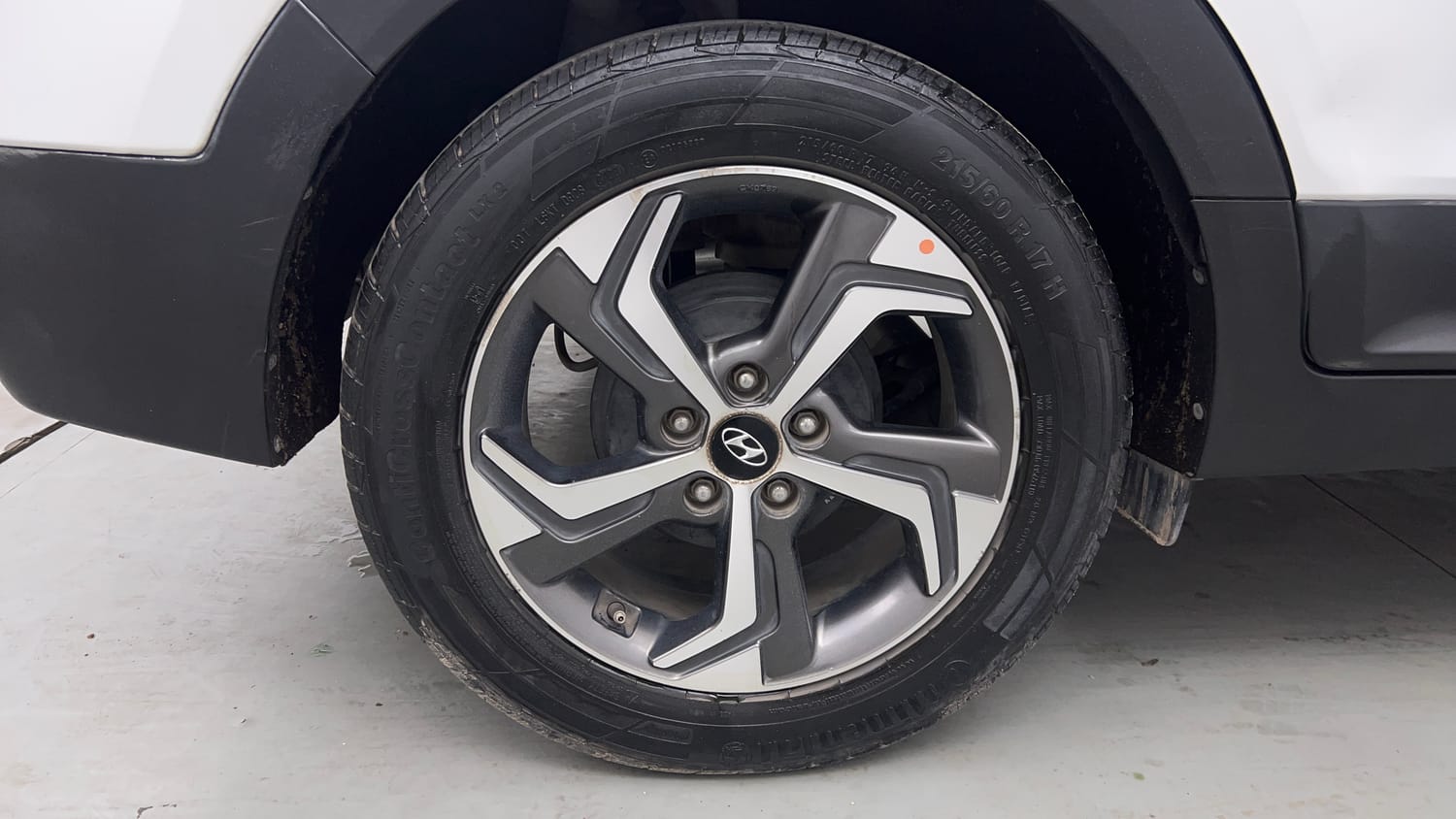 Used 2020 Hyundai Creta SX 1.6 (O) Petrol Petrol Manual tyres RIGHT REAR TYRE RIM VIEW
