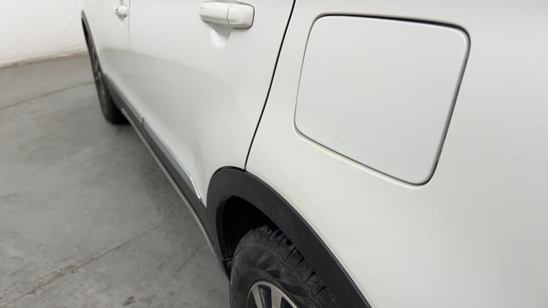 Used 2022 Maruti Suzuki S-Cross Zeta Petrol Manual dents MINOR DENT