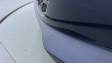 minor_scratch_0
