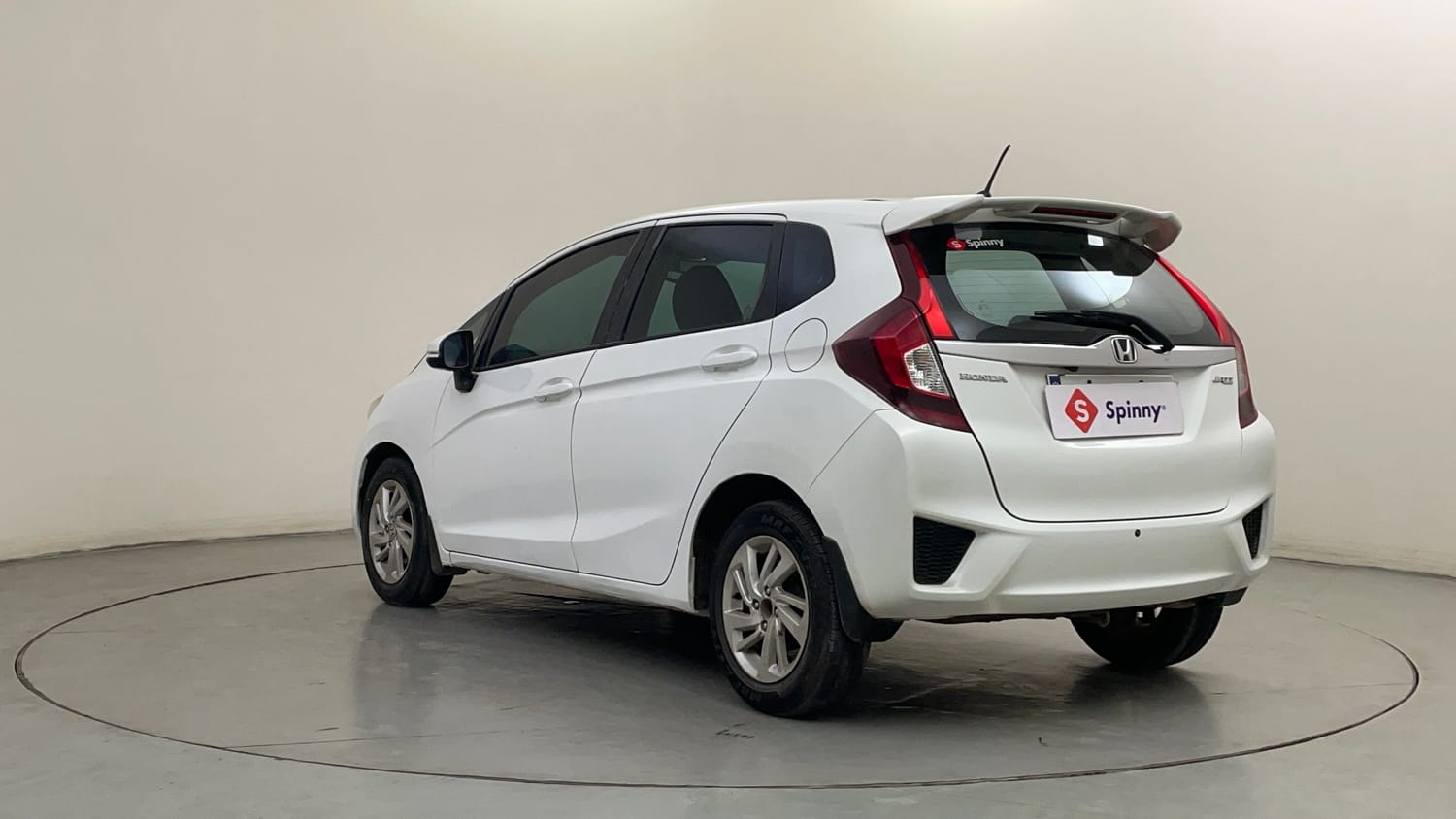 Used 2016 Honda Jazz VX Diesel Diesel Manual exterior LEFT REAR CORNER VIEW