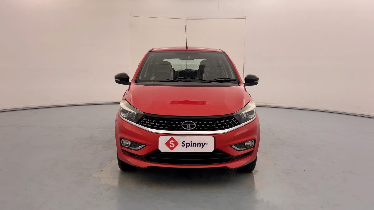 Used 2022 Tata Tiago XZ Plus CNG Cng Manual exterior FRONT VIEW