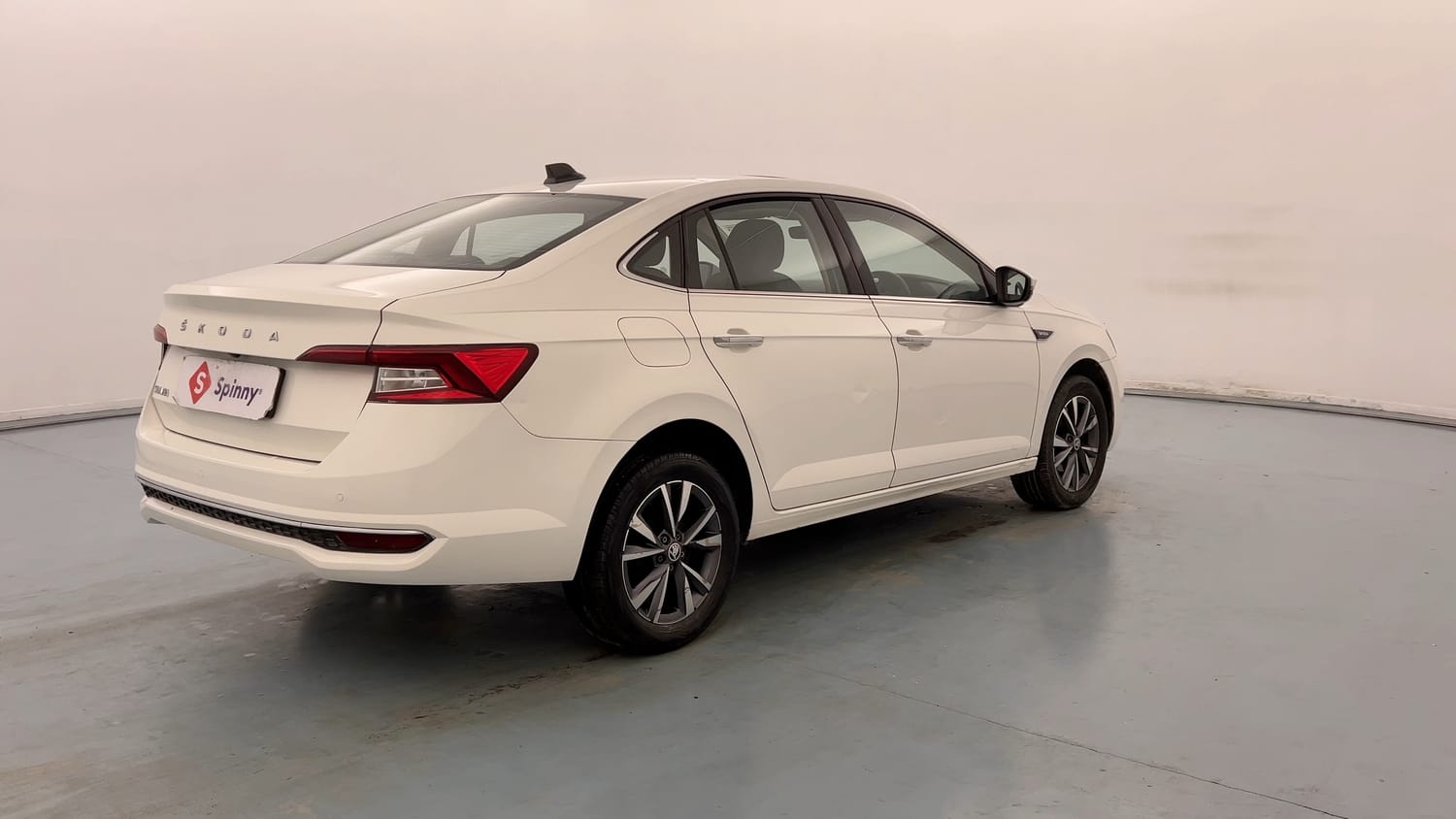 Used 2023 Skoda Slavia Style 1.0L TSI AT Petrol Automatic exterior RIGHT REAR CORNER VIEW