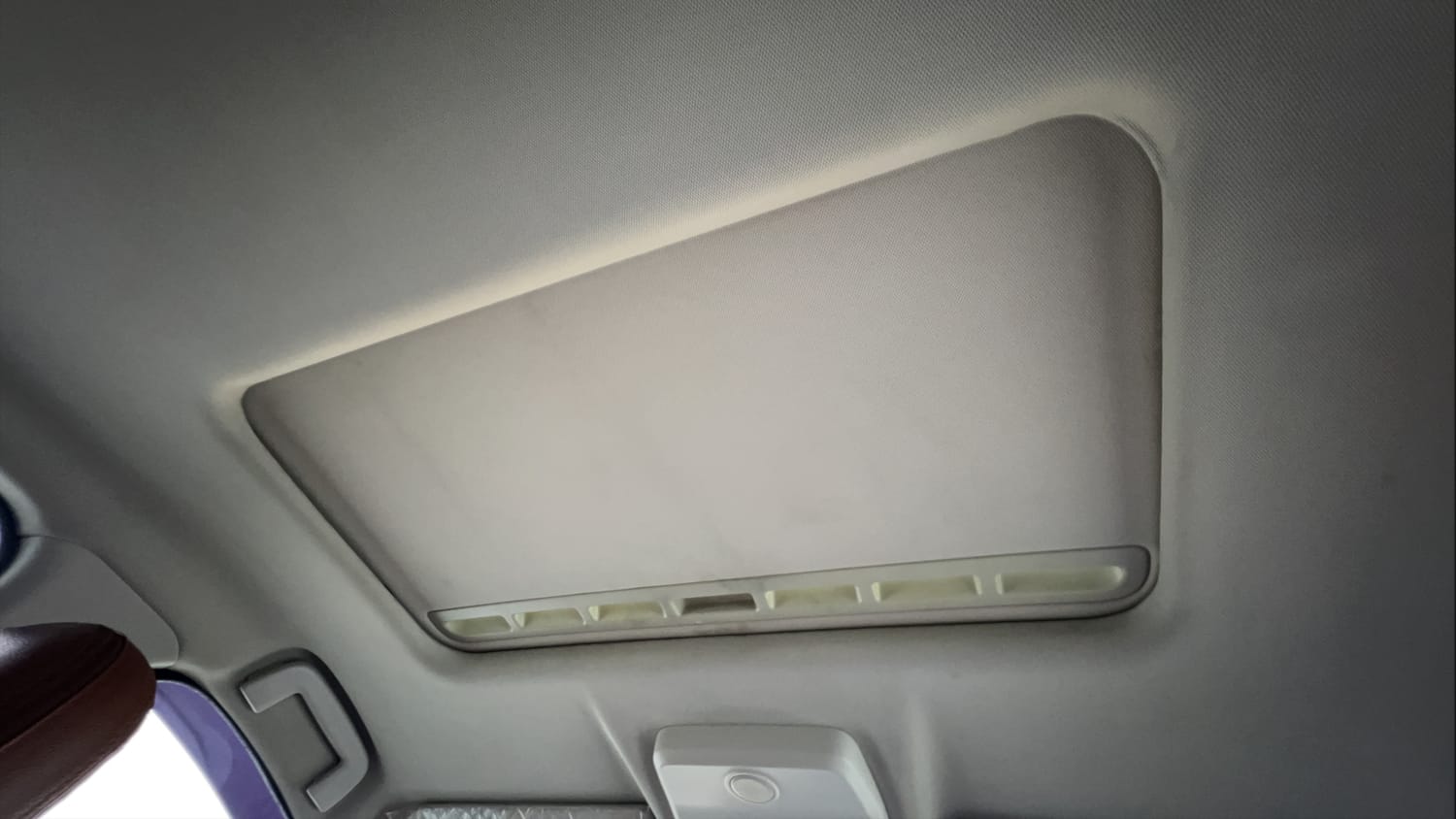 Used 2022 Tata Nexon XM (S) Petrol Manual top_features Sunroof