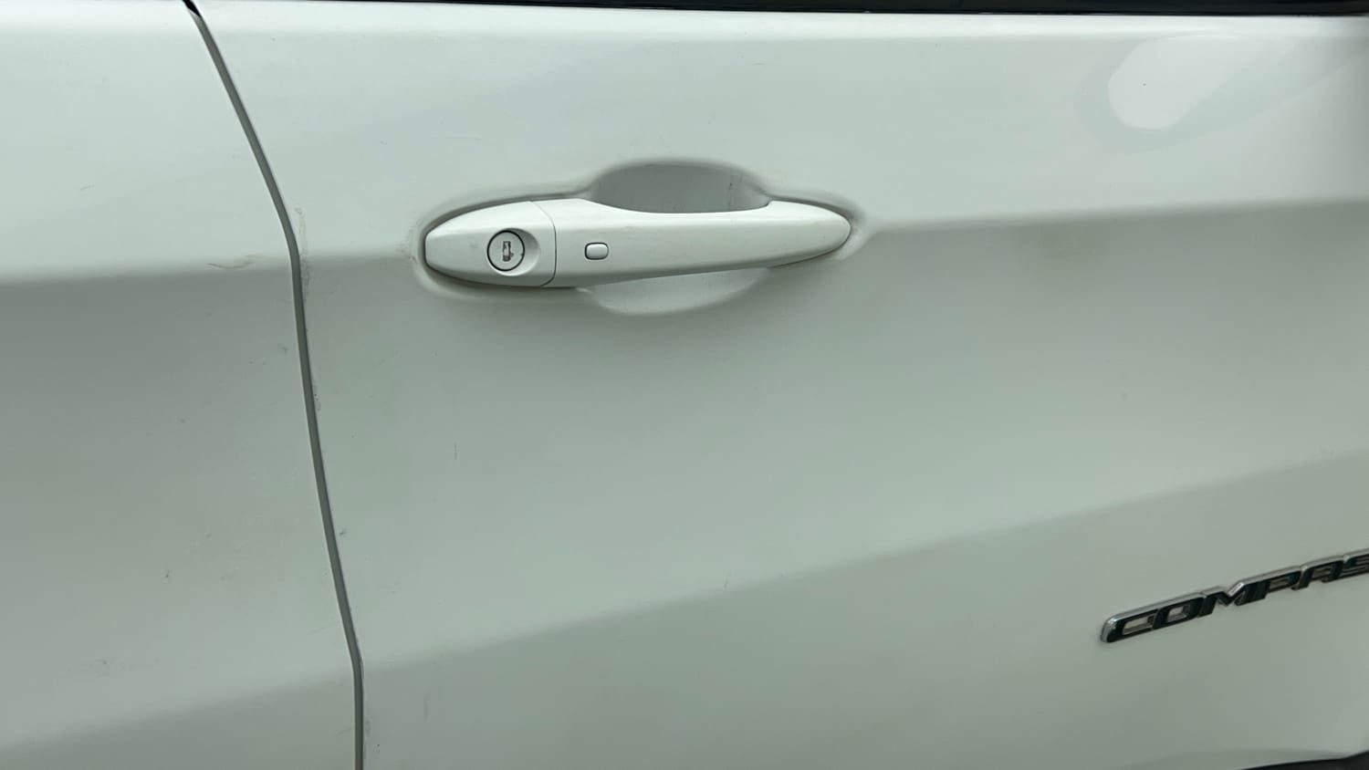 Used 2021 Jeep Compass Limited (O) 2.0 Diesel Diesel Manual dents MINOR SCRATCH