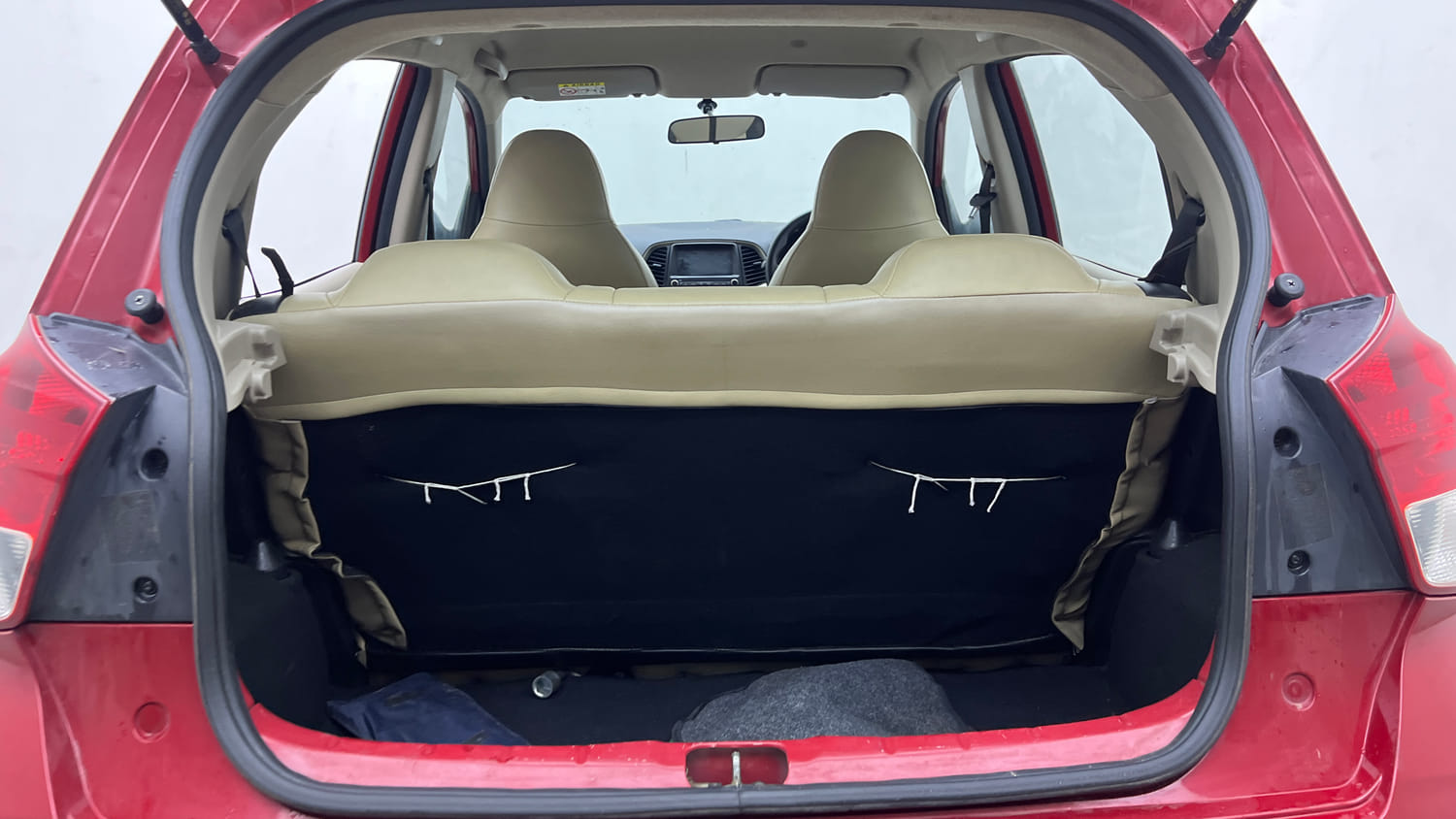 Used 2022 Hyundai Santro Sportz Petrol Manual interior DICKY INSIDE VIEW