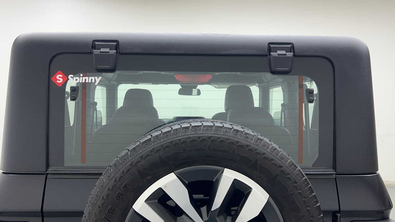 Used 2023 mahindra Thar LX Hard Top Diesel MT 4WD Diesel Manual exterior BACK WINDSHIELD VIEW