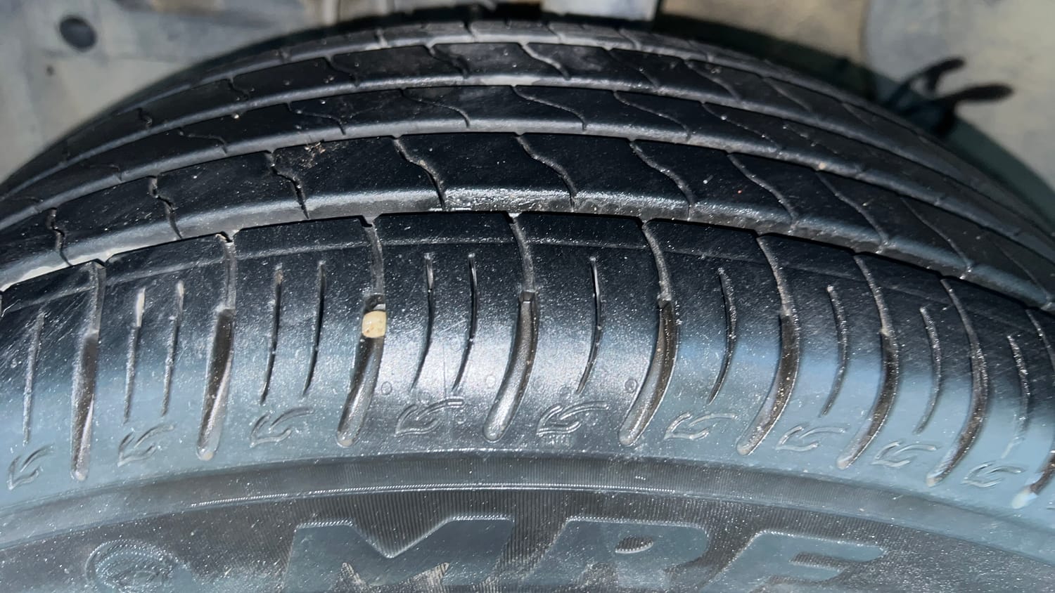 Used 2021 maruti-suzuki Vitara Brezza LXi Petrol Manual tyres LEFT FRONT TYRE TREAD VIEW