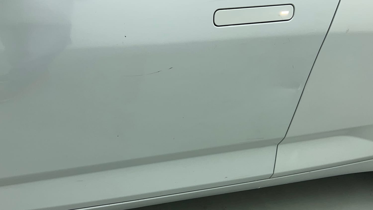 Used 2025 Tata Altroz Accomplished Plus S Petrol 6DCT Petrol Automatic dents MINOR DENT