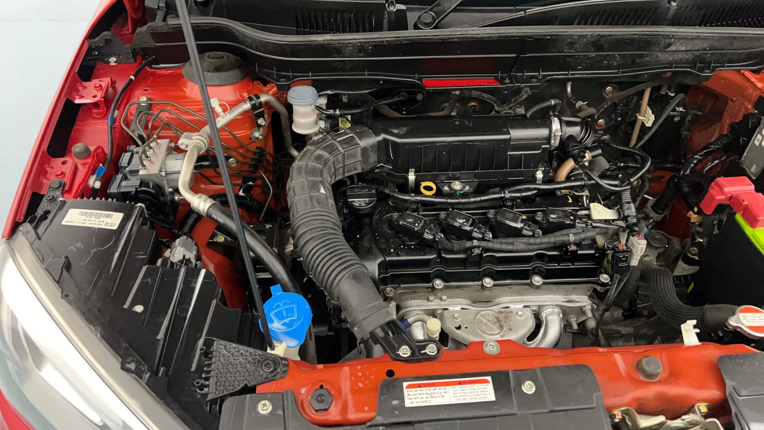 Used 2021 Maruti Suzuki Vitara Brezza [2020-2022] ZXI Plus Dual Tone Petrol Manual engine ENGINE RIGHT SIDE VIEW