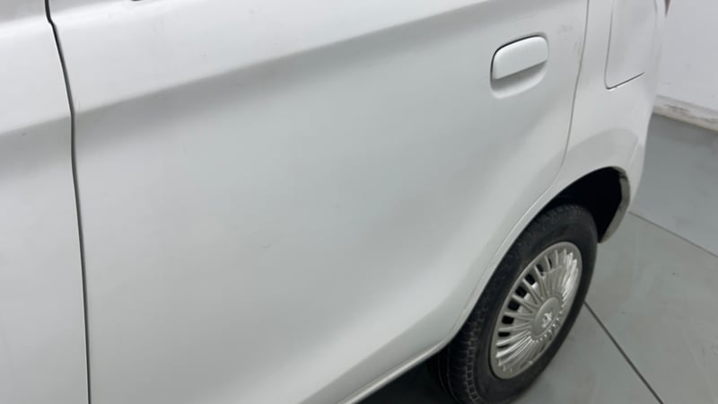 Used 2014 Maruti Suzuki Alto 800 Lxi Petrol Manual dents MINOR DENT