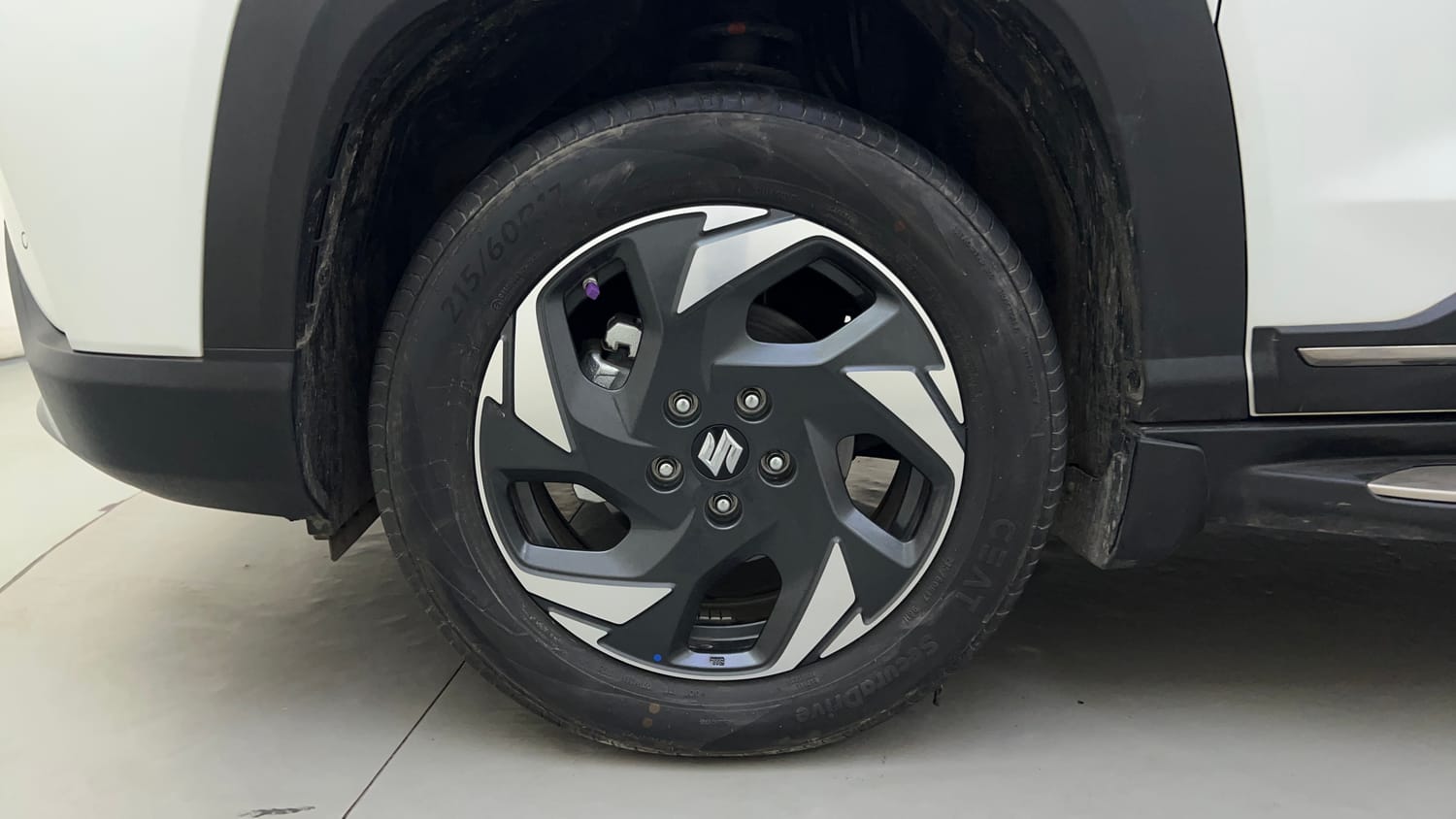 Used 2026 Maruti Suzuki Victoris ZXI+ (O) MT 2W Petrol Manual tyres LEFT FRONT TYRE RIM VIEW