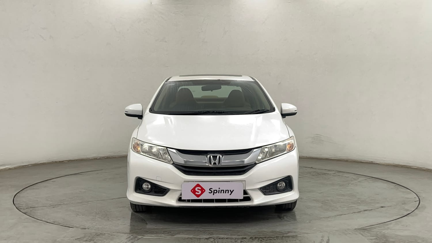 Used 2016 Honda City VX Diesel Diesel Manual exterior FRONT VIEW