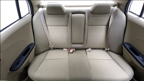 Used 2016 Honda Amaze 1.2 S i-VTEC Petrol Manual interior REAR SEAT CONDITION VIEW